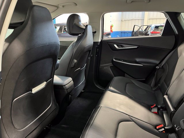 Used 2023 Kia EV6 Wind w/ Wind Technology Package AWD/4WD image 19