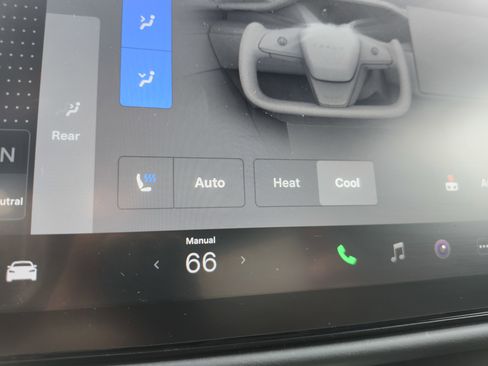 Used 2022 Tesla Model S AWD/4WD image 9