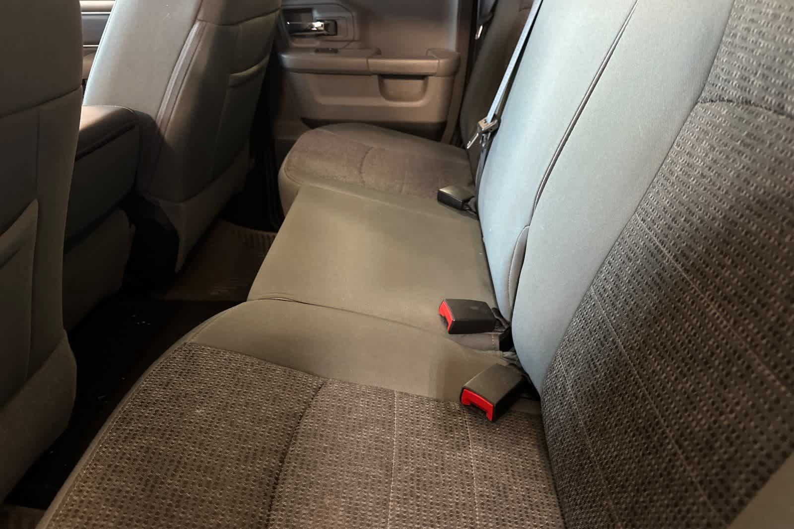 Used 2016 RAM 1500 Big Horn RWD image 5