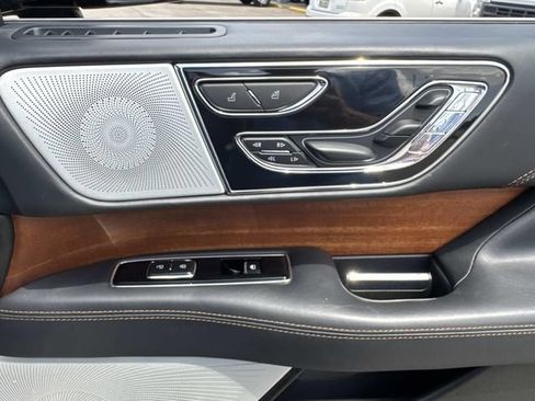 Certified 2023 Lincoln Navigator L Black Label AWD/4WD image 12