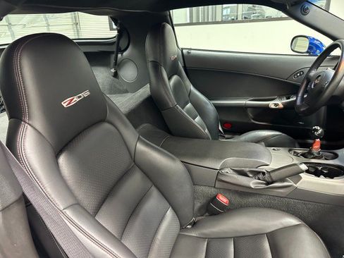 Used 2007 Chevrolet Corvette Z06 w/ Preferred Equipment Group RWD image 27
