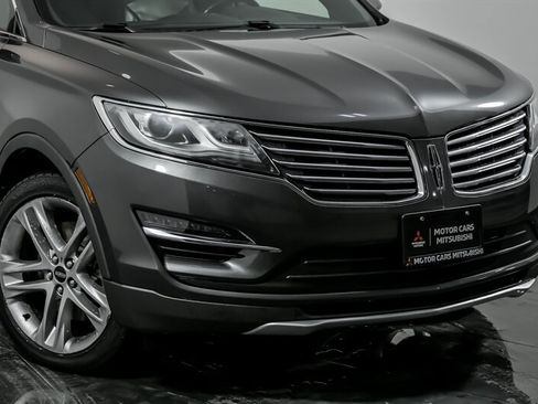 Used 2017 Lincoln MKC Reserve w/ Lincoln MKC Climate Package image 2