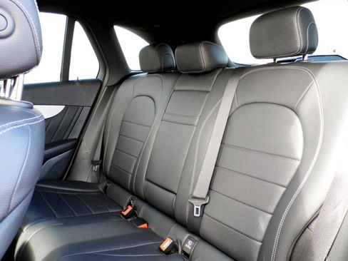 Used 2021 Mercedes-Benz GLC 300 w/ AMG Line image 23