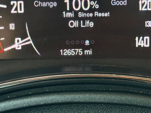 Used 2015 Dodge Durango SXT w/ Blacktop Package AWD/4WD image 18