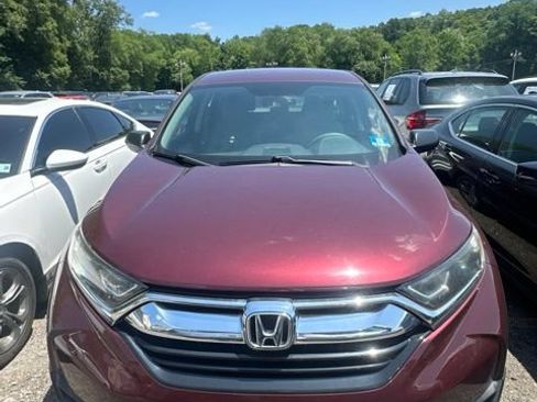 Used 2018 Honda CR-V LX image 1