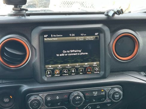 Used 2021 Jeep Gladiator Mojave AWD/4WD image 21