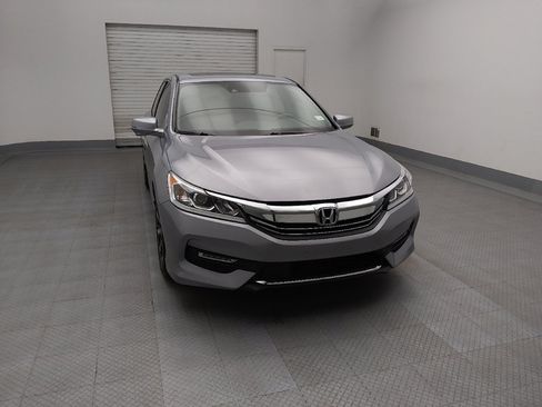 Used 2017 Honda Accord EX-L image 14