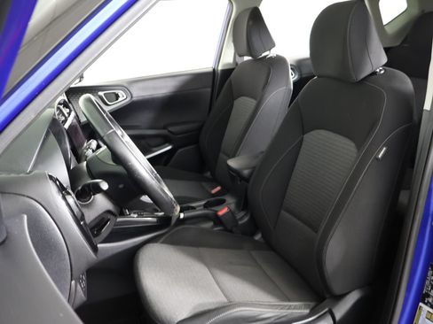 Used 2022 Kia Soul GT-Line FWD image 29