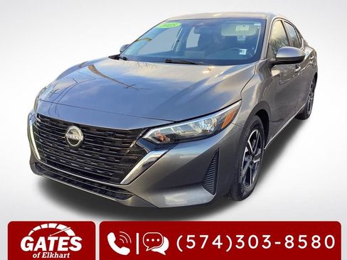 Used 2025 Nissan Sentra SV image 5