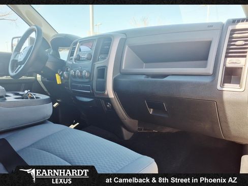 Used 2017 RAM 1500 Express image 4