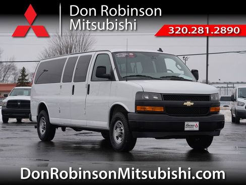 Used 2022 Chevrolet Express 3500 LS image 1