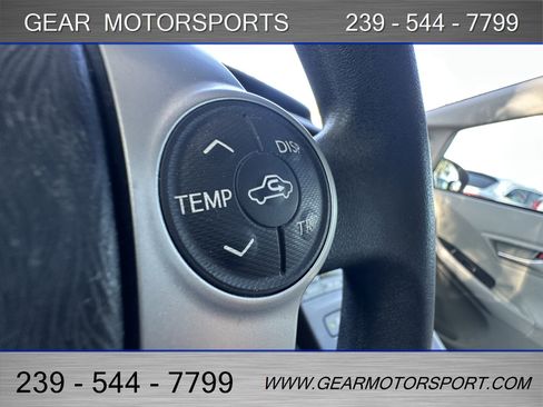 Used 2015 Toyota Prius Two image 26