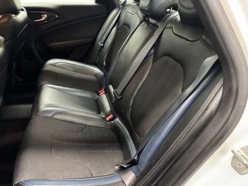 Used 2015 Chrysler 200 S w/ Comfort Group AWD/4WD image 7