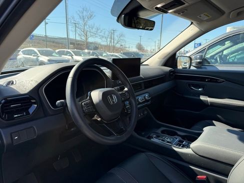 Certified 2026 Honda Passport RTL image 7