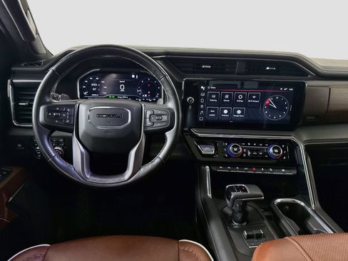 Used 2023 GMC Sierra 1500 Denali Ultimate AWD/4WD image 26
