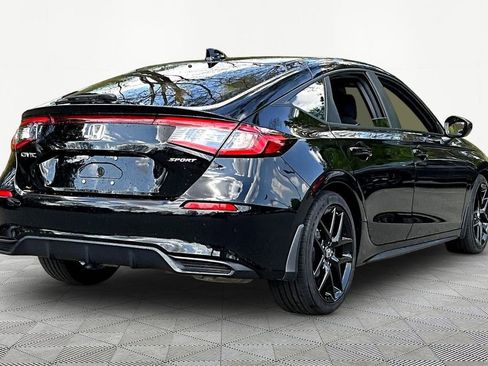 Used 2024 Honda Civic Sport image 6
