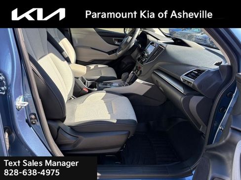 Used 2024 Subaru Forester Premium image 19