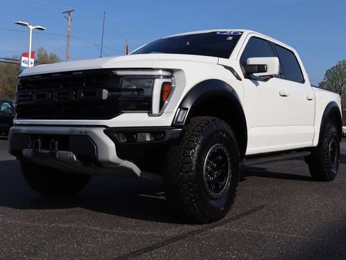 Used 2025 Ford F150 Raptor AWD/4WD image 26