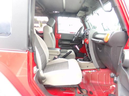 Used 2008 Jeep Wrangler X AWD/4WD image 21