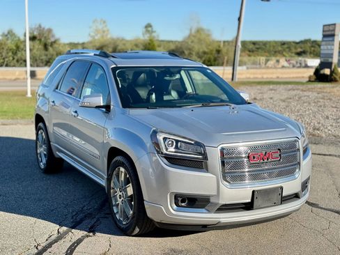 Used 2015 GMC Acadia Denali image 3