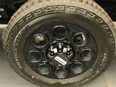 New 2026 Ford F250 XLT w/ XLT Premium Package image 9