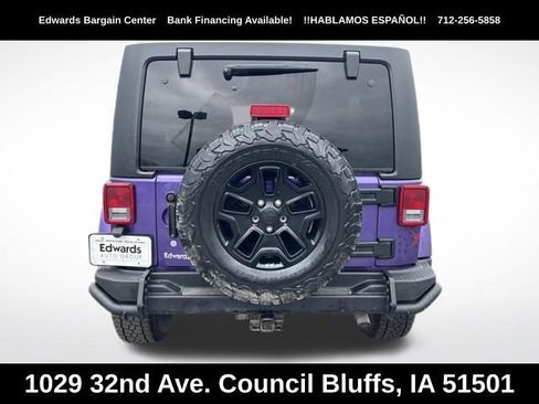 Used 2016 Jeep Wrangler Unlimited Sahara AWD/4WD image 6