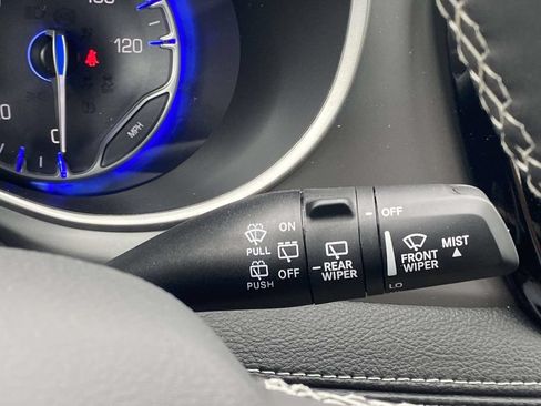 New 2027 Chrysler Pacifica Select FWD image 55