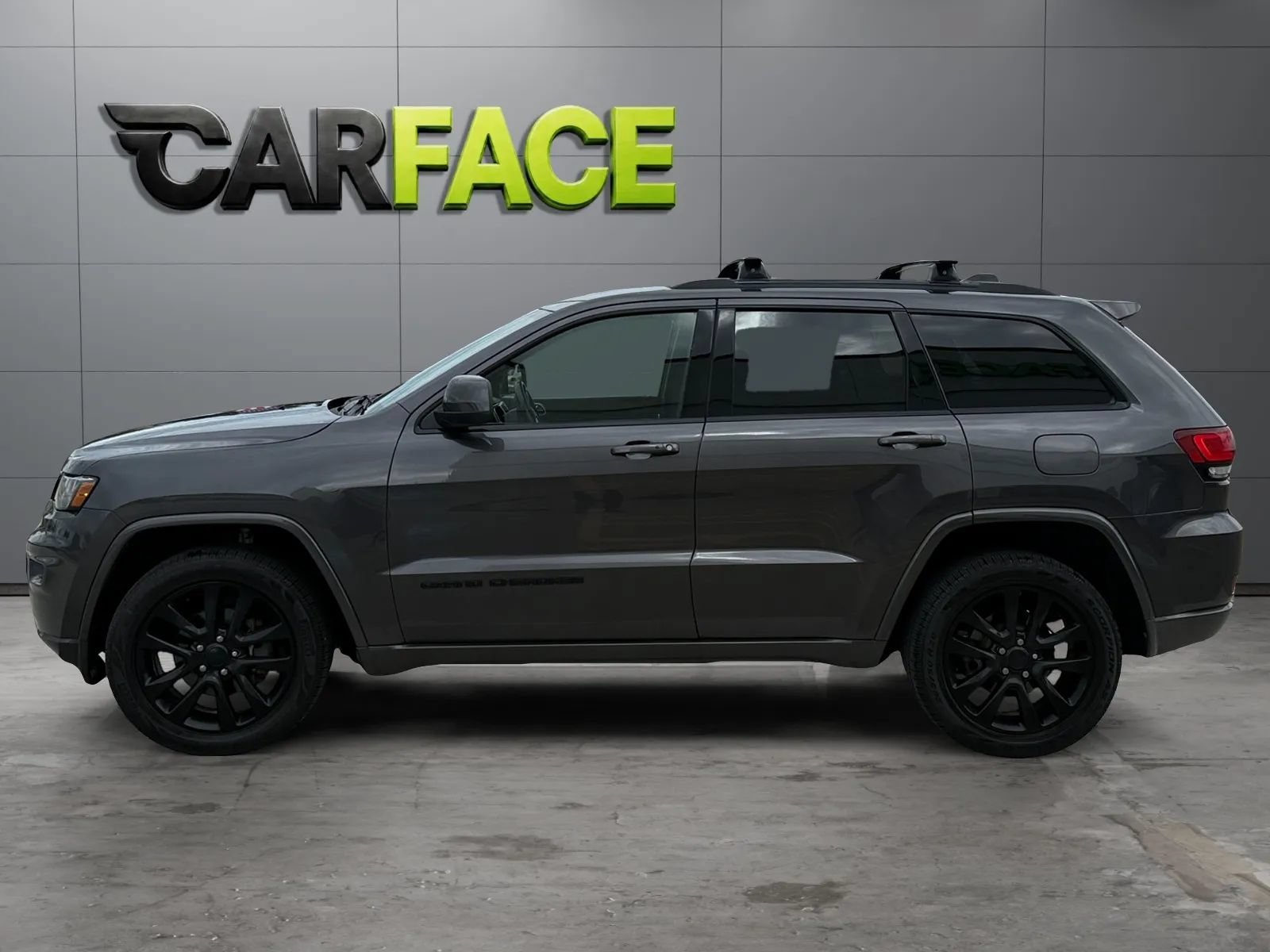 Used 2018 Jeep Grand Cherokee Altitude AWD/4WD image 7