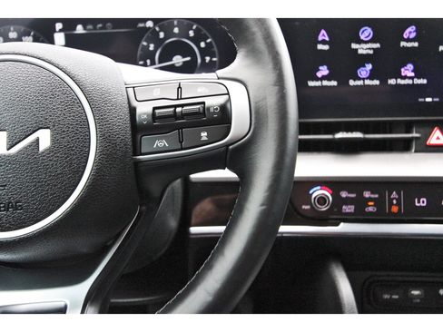 Certified 2023 Kia Sportage SX image 18