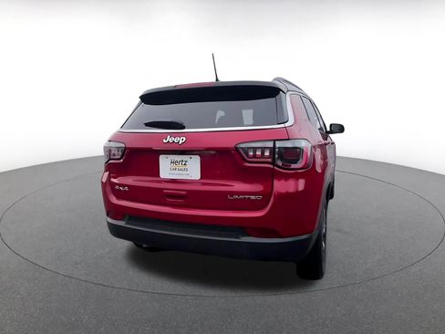 Used 2025 Jeep Compass Limited image 15