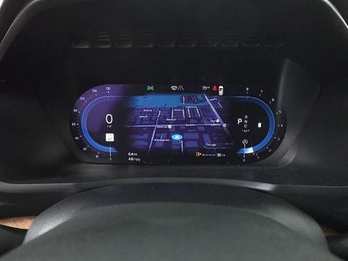 Used 2023 Volvo XC90 B6 Plus image 15