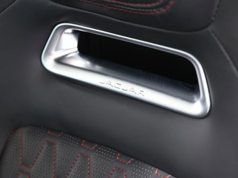 Used 2020 Jaguar F-TYPE SVR AWD/4WD image 16