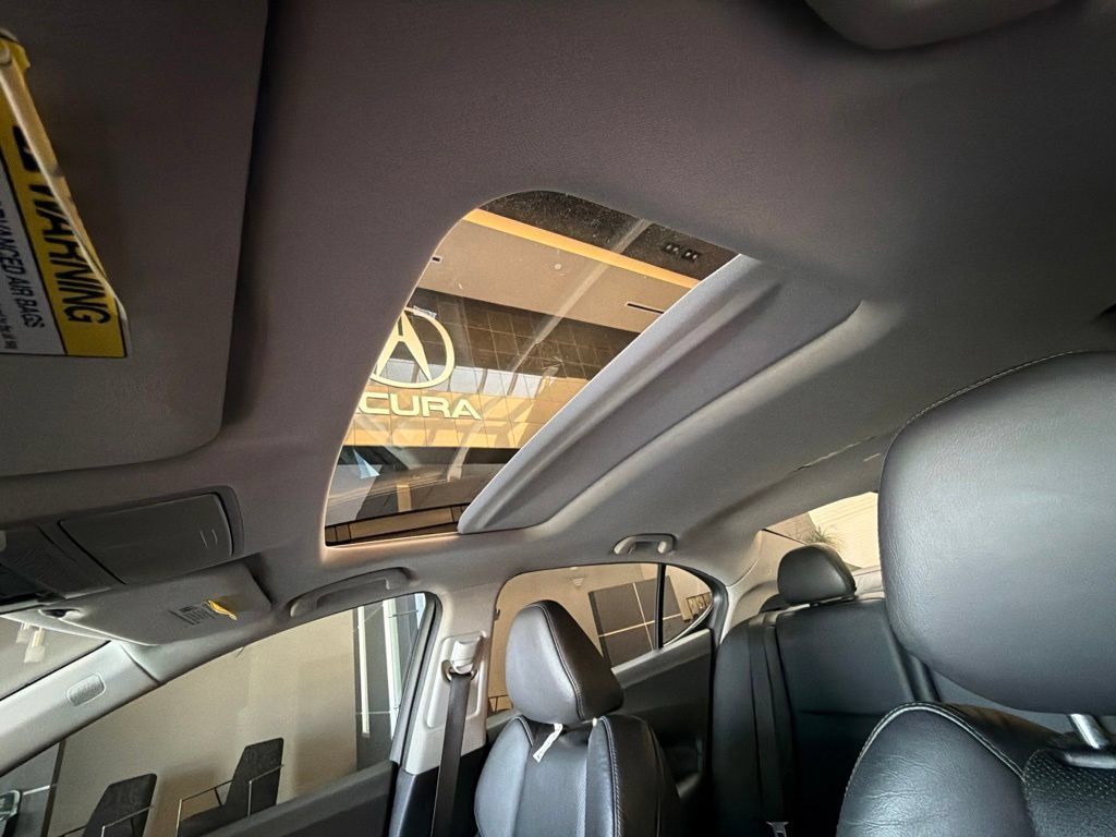 Certified 2016 Acura TLX w/ Technology Package FWD image 25