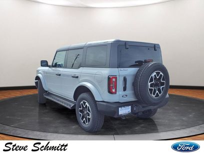 New 2026 Ford Bronco Outer Banks