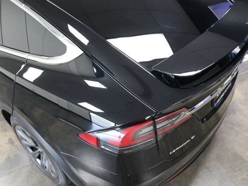 Used 2018 Tesla Model X 100D AWD/4WD image 20