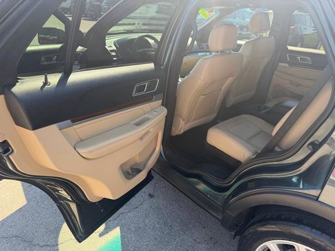 Used 2016 Ford Explorer Limited w/ Equipment Group 301A AWD/4WD image 10