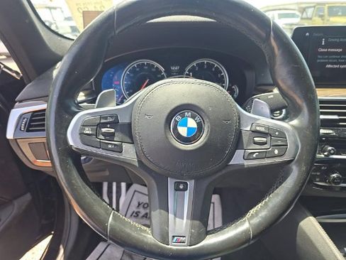 Used 2018 BMW M550i xDrive AWD/4WD image 14