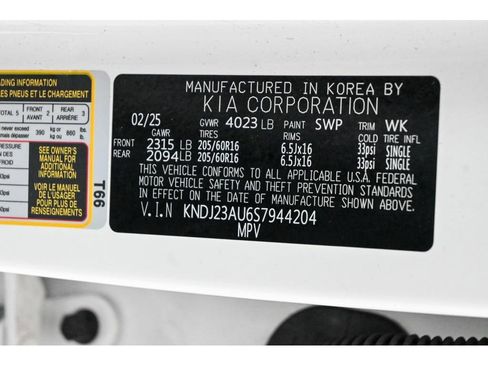 Used 2025 Kia Soul LX image 30