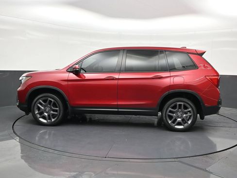 Used 2023 Honda Passport EX-L image 2