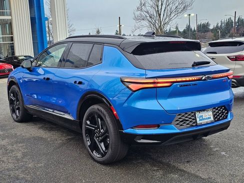 New 2026 Chevrolet Equinox EV RS image 7