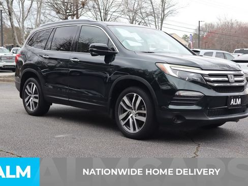 Used 2018 Honda Pilot Touring image 5