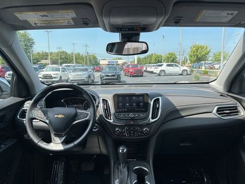 Used 2021 Chevrolet Equinox Premier image 13