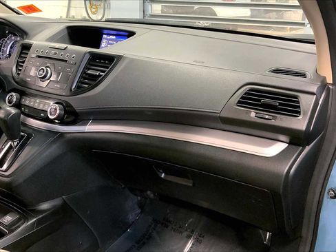 Used 2015 Honda CR-V LX image 17