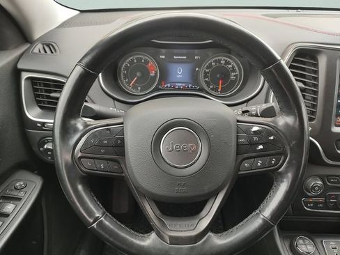 Used 2021 Jeep Cherokee Trailhawk w/ Technology Group AWD/4WD image 11