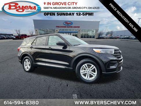 Used 2022 Ford Explorer XLT w/ Class IV Trailer Tow Package AWD/4WD image 1