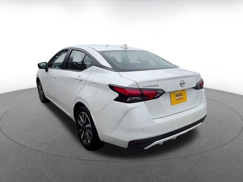 Used 2025 Nissan Versa SV FWD image 11