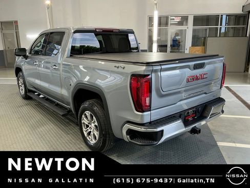 Used 2023 GMC Sierra 1500 SLT AWD/4WD image 29