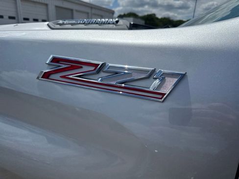 Used 2023 Chevrolet Silverado 2500 LTZ w/ LTZ Plus Package AWD/4WD image 9