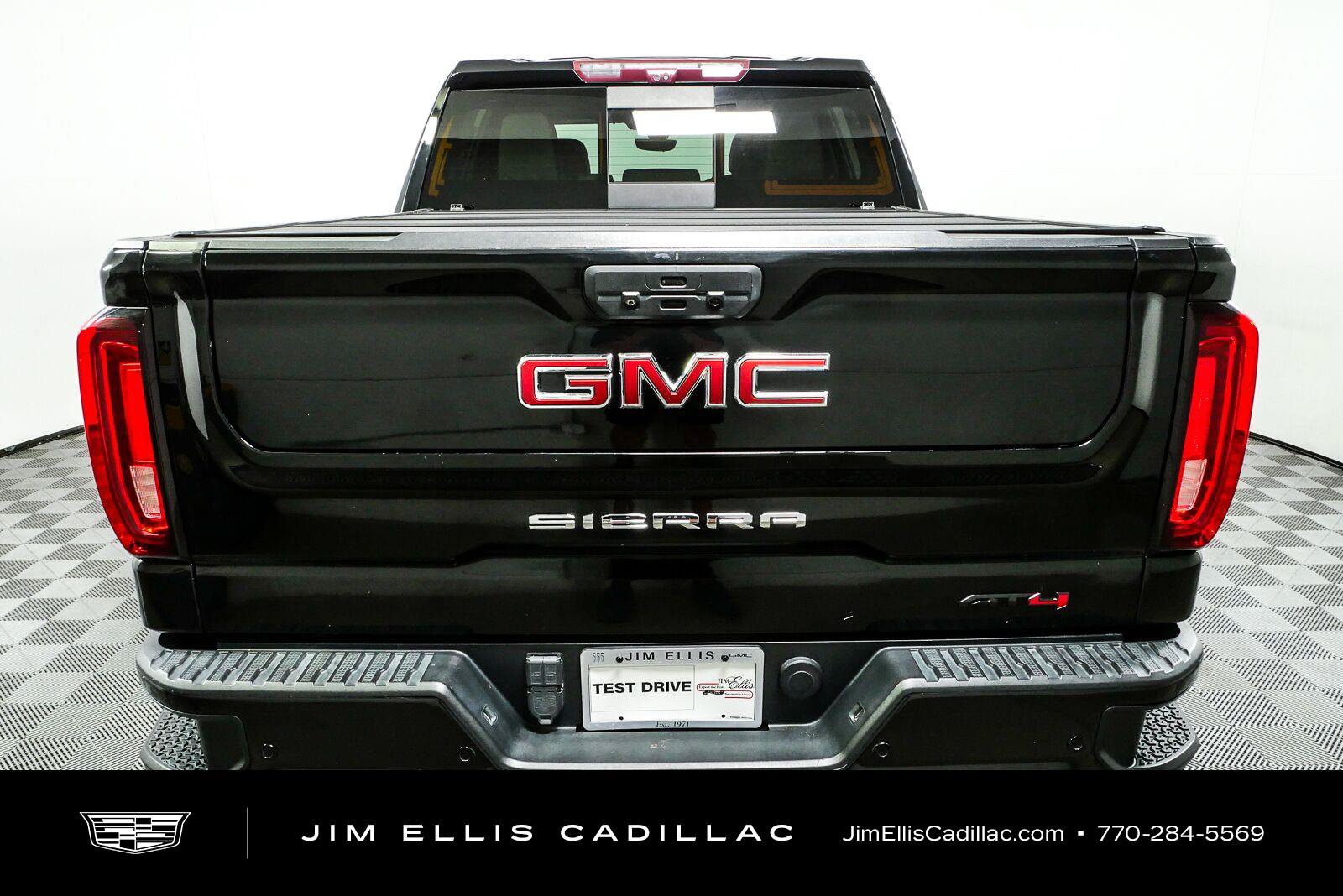 Used 2021 GMC Sierra 1500 AT4 w/ AT4 Premium Package AWD/4WD image 28