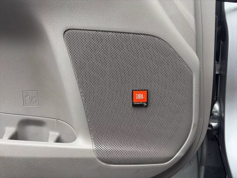 Used 2015 Toyota Highlander Limited Platinum image 24